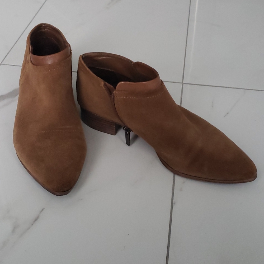 Ankle booties